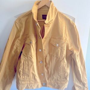 Club Monaco Men’s XL Canary Denim Jacket